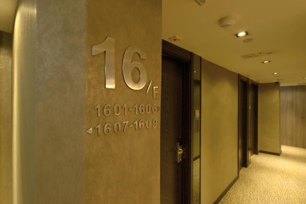 Casa Deluxe Hotel Kowloon  Exterior photo